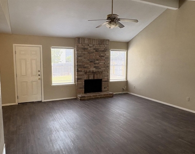 1508 Charolais Dr - Photo Thumbnail 14
