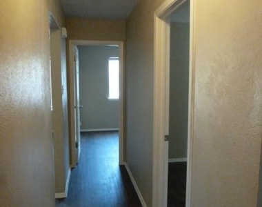 1508 Charolais Dr - Photo Thumbnail 9