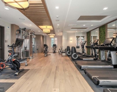 8551 Connecticut Avenue - Photo Thumbnail 32