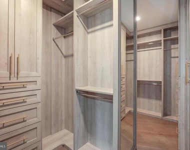 8551 Connecticut Avenue - Photo Thumbnail 16