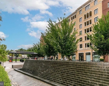 8551 Connecticut Avenue - Photo Thumbnail 44
