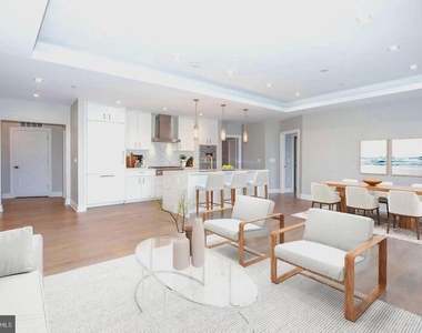 8551 Connecticut Avenue - Photo Thumbnail 5