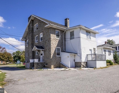 502 South Main Street - Photo Thumbnail 17