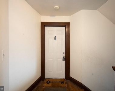 502 South Main Street - Photo Thumbnail 2