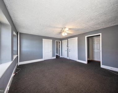 502 South Main Street - Photo Thumbnail 5