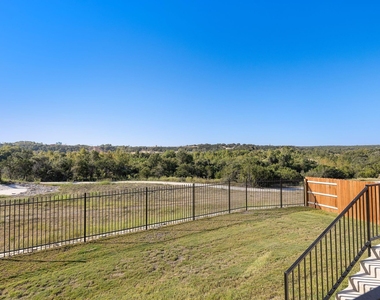 212 Mystic Canyon Ln - Photo Thumbnail 27