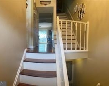 3 Sugar Tree Place - Photo Thumbnail 3