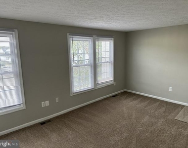 42 Rocky Brook Court - Photo Thumbnail 11