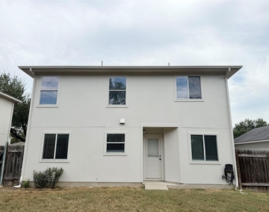 811 Sheraton Ave - Photo Thumbnail 16