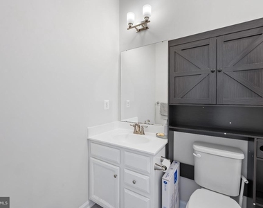 4600 Gough Street - Photo Thumbnail 21