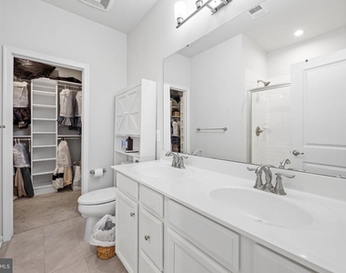 4600 Gough Street - Photo Thumbnail 15