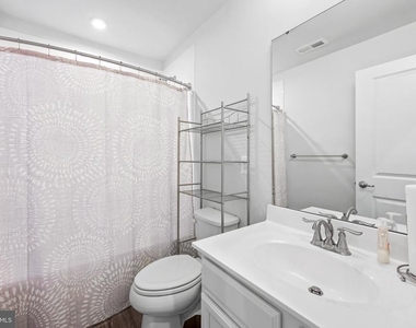 4600 Gough Street - Photo Thumbnail 5