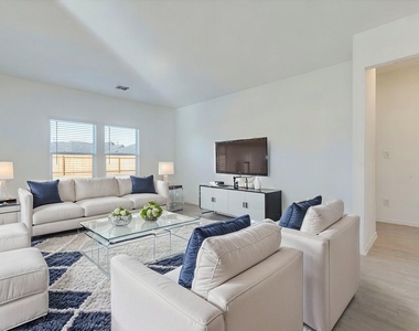214 Magalia Ln - Photo Thumbnail 9