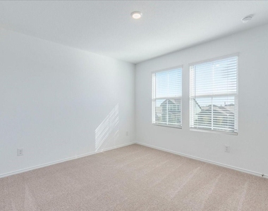 214 Magalia Ln - Photo Thumbnail 26