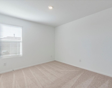 214 Magalia Ln - Photo Thumbnail 30