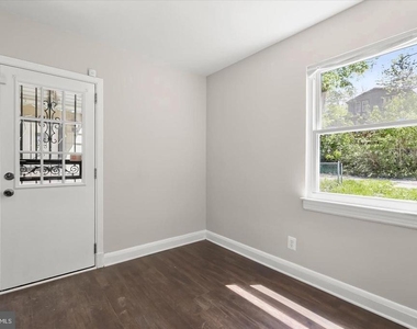 4015 Duvall Avenue - Photo Thumbnail 18