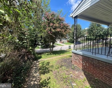 4015 Duvall Avenue - Photo Thumbnail 20