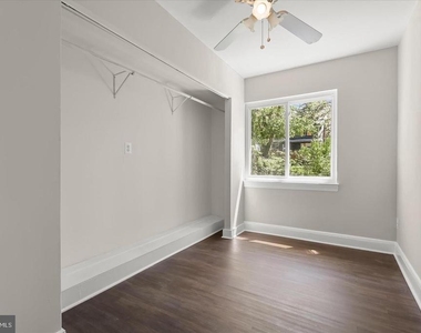 4015 Duvall Avenue - Photo Thumbnail 11