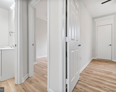 4953 Edgemere Avenue - Photo Thumbnail 22