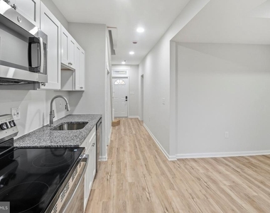 4953 Edgemere Avenue - Photo Thumbnail 11