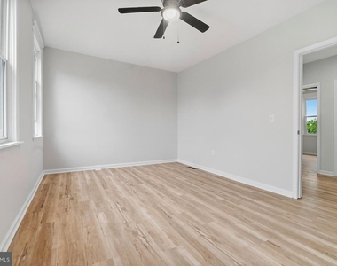 4953 Edgemere Avenue - Photo Thumbnail 14
