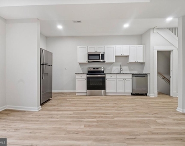 4953 Edgemere Avenue - Photo Thumbnail 9