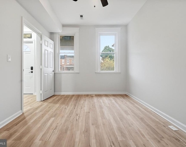 4953 Edgemere Avenue - Photo Thumbnail 6