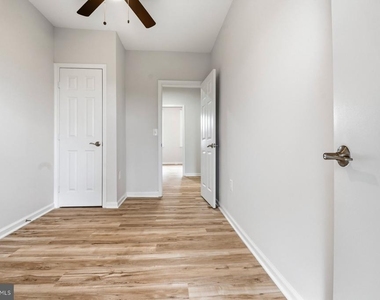 4953 Edgemere Avenue - Photo Thumbnail 19