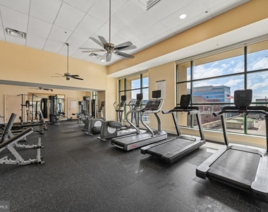 414 Water Street - Photo Thumbnail 49