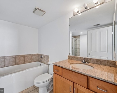 414 Water Street - Photo Thumbnail 18
