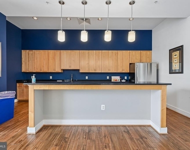414 Water Street - Photo Thumbnail 48
