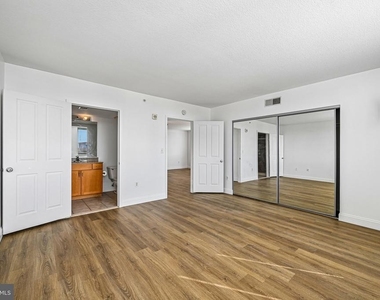 414 Water Street - Photo Thumbnail 22