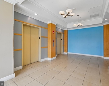 414 Water Street - Photo Thumbnail 36