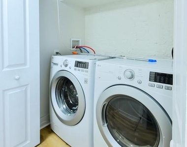 420 E 28th Street - Photo Thumbnail 22