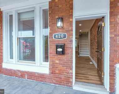 420 E 28th Street - Photo Thumbnail 2