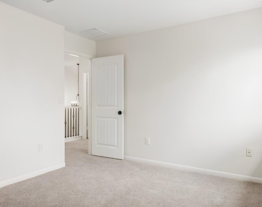 304 Santa Maria St - Photo Thumbnail 27