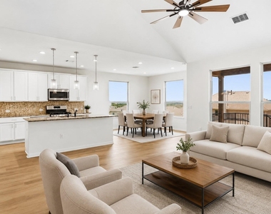304 Santa Maria St - Photo Thumbnail 17