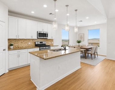 304 Santa Maria St - Photo Thumbnail 1