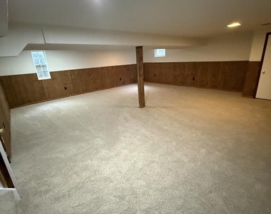 1734 Mayfair Place - Photo Thumbnail 4