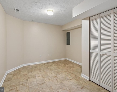 6509 Tapwood Court - Photo Thumbnail 16