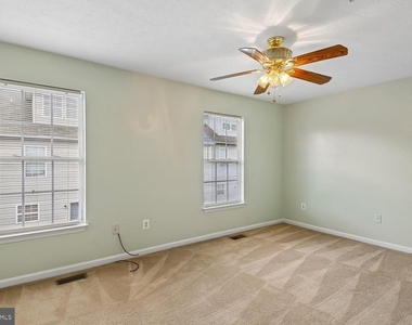 6509 Tapwood Court - Photo Thumbnail 9
