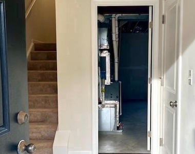 6279 Pebblebrook Drive - Photo Thumbnail 7