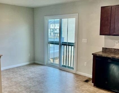 6279 Pebblebrook Drive - Photo Thumbnail 4