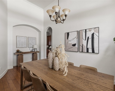 6623 Yaupon Dr - Photo Thumbnail 19