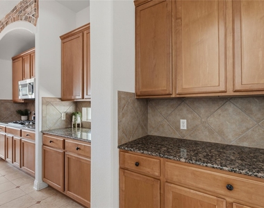 6623 Yaupon Dr - Photo Thumbnail 11