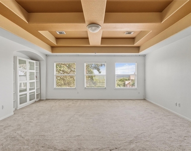 6623 Yaupon Dr - Photo Thumbnail 25