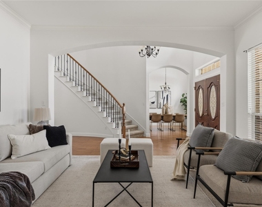 6623 Yaupon Dr - Photo Thumbnail 20