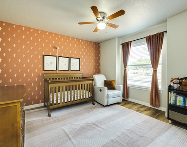 330 Southwind Rd - Photo Thumbnail 17