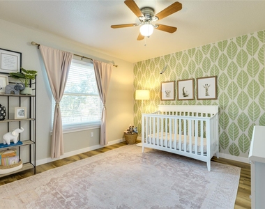 330 Southwind Rd - Photo Thumbnail 19