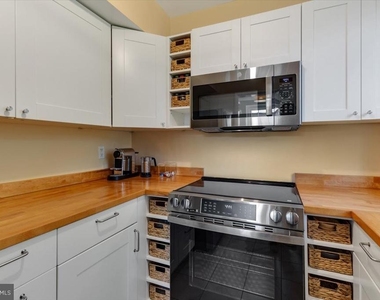 3711 39th Street Nw - Photo Thumbnail 9